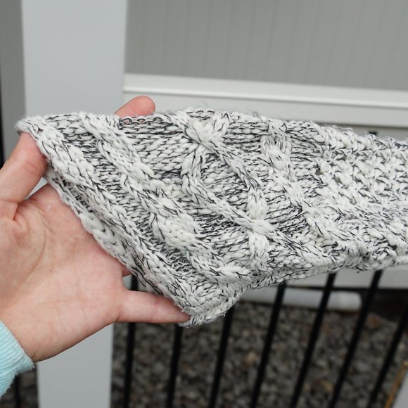 Loose Knit White with Black accent Sweater - Picture 5 of 5